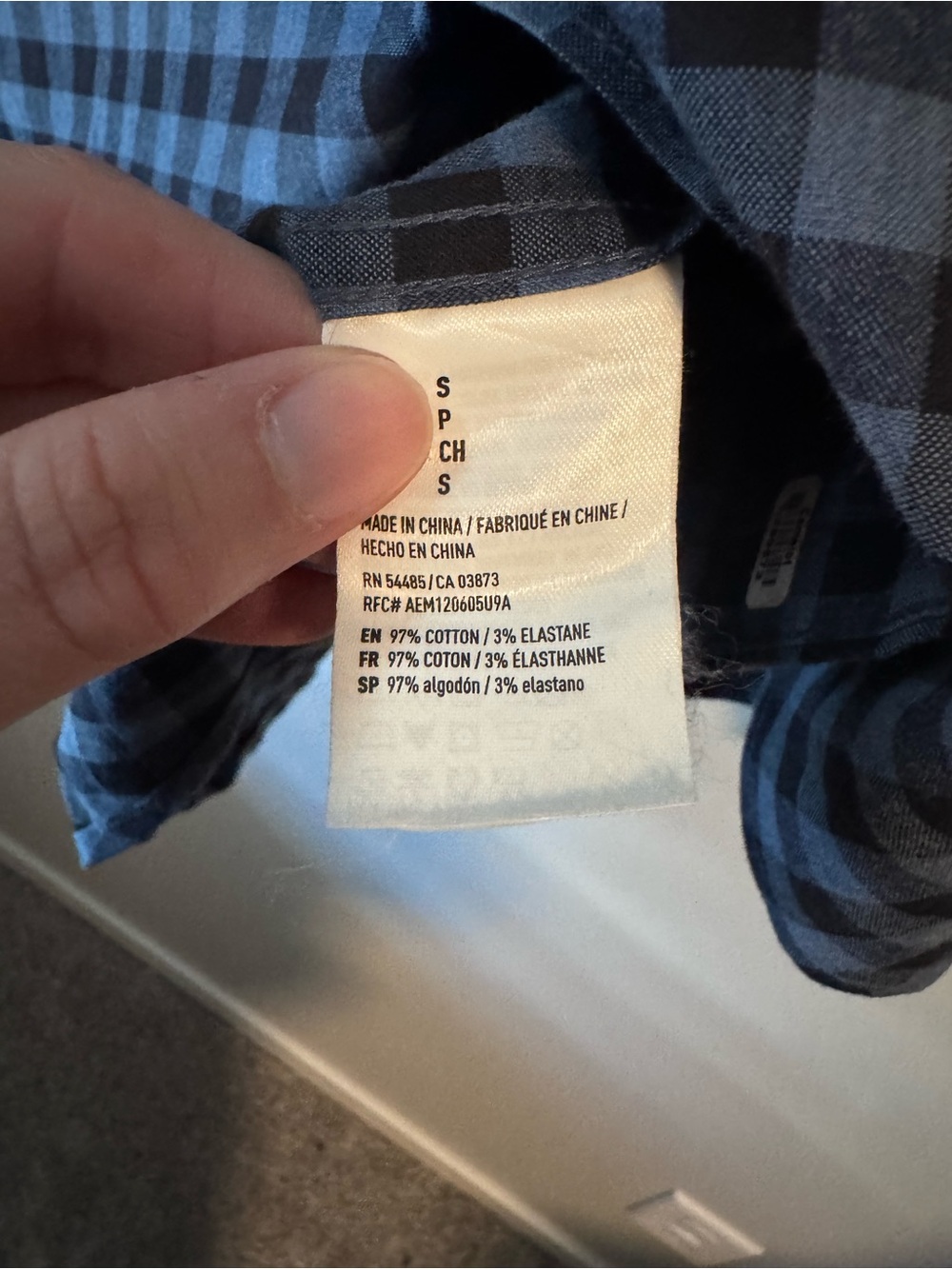 American Eagle Men's Blue and Black Check Button-Down Shirt - Picture 4 of 6
